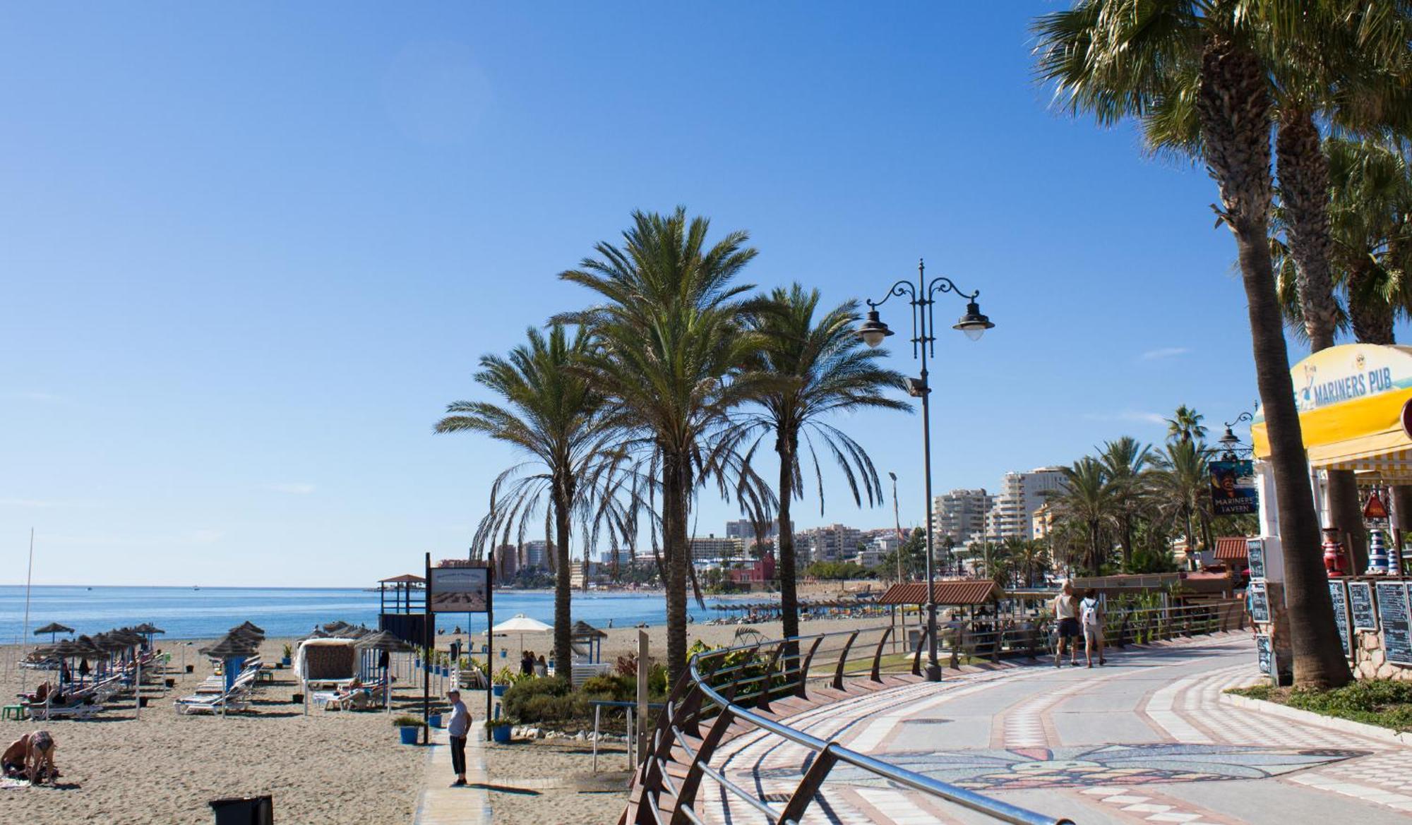 Benal Beach Suite Ii, Estudio Con Parque Acuatico Y Vistas Al Mar. Benalmádena Exteriör bild