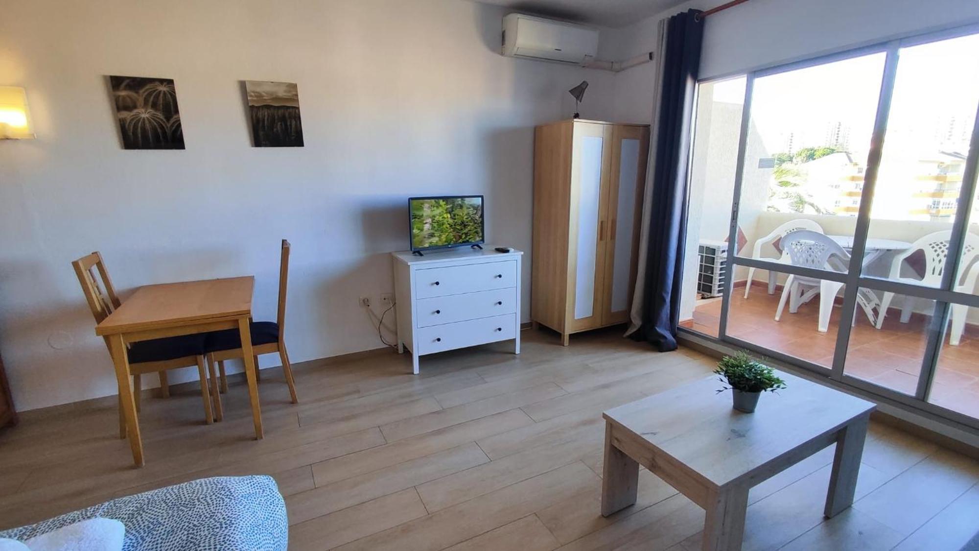 Benal Beach Suite Ii, Estudio Con Parque Acuatico Y Vistas Al Mar. Benalmádena Exteriör bild